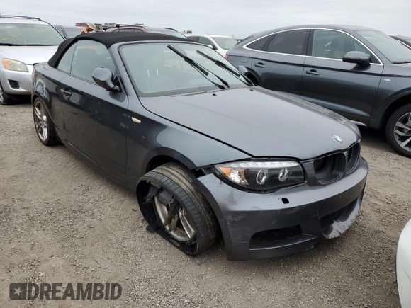 2013 BMW 1 Series 135i with VIN WBAUN7C52DVM27902, listed as a Copart auction lot 76493654 with 0 mi miles and Salvage Title. Bid and sale history available at carsss.com. Image 4.