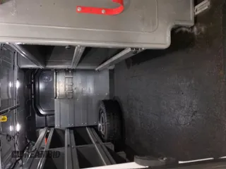2019 Ford Transit с VIN 1FTYR1YM8KKA30666, выставлен на аукционе IAAI как лот 42585431 с пробегом 78 828 миль миль и . История ставок и продаж доступна на DreamBid. Изображение 24.