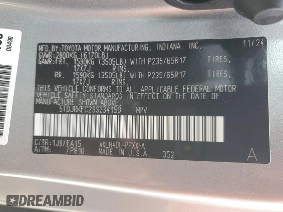 2025 Toyota Sienna XLE with VIN 5TDJRKEC2SS234150, listed as a Copart auction lot 43014285 with 5,996 mi miles and Salvage Title. Bid and sale history available at carsss.com. Image 13.