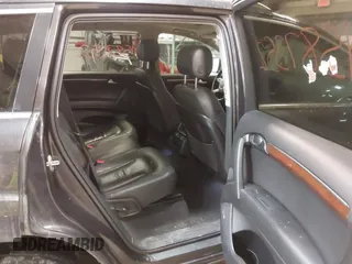 2010 Audi Q7 3.6L Premium Plus with VIN WA1LYAFE4AD001607, listed as a IAAI auction lot 41587352 with 170,180 mi miles. Bid and sale history available at carsss.com. Image 8.