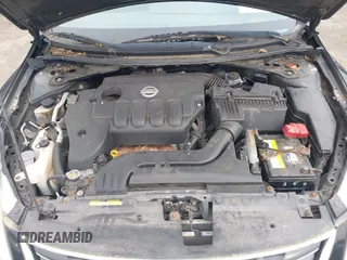 2010 Nissan Altima 2.5 S with VIN 1N4AL2APXAN520686, listed as a IAAI auction lot 42040414 with 132,794 mi miles. Bid and sale history available at carsss.com. Image 10.