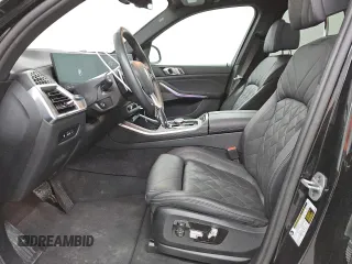 2025 BMW X5 sDrive40i with VIN 5UX13EU0XS9W28437, listed as a Copart auction lot 53400415 with 38,698 mi miles and Clean Title. Bid and sale history available at carsss.com. Image 7.