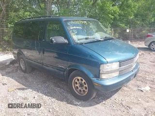 2000 Chevrolet Astro z VIN 1GNDM19W6YB120816, wystawiony jako IAAI lot #42506029 z przebiegiem 370 919 mil mil oraz . Historia ofert i sprzedaży dostępna na DreamBid. Obrazek 1.