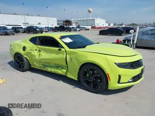 2020 Chevrolet Camaro 1LT with VIN 1G1FB1RS5L0108576, listed as a IAAI auction lot 38827899 with 1 mi miles. Bid and sale history available at carsss.com. Image 1.