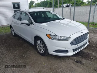 2016 Ford Fusion S with VIN 3FA6P0G74GR221383, listed as a IAAI auction lot 42442456 with 109,144 mi miles and . Bid and sale history available at DreamBid. Image 1.