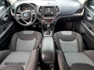 2016 Jeep Cherokee Sport z VIN 1C4PJLAB6GW208758, wystawiony jako Copart lot #53544355 z przebiegiem 103 505 mil mil oraz Szkoda całkowita • Salvage title. Historia ofert i sprzedaży dostępna na DreamBid. Obrazek 8.