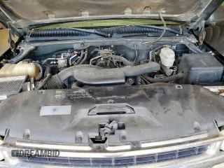 2004 Chevrolet Tahoe LT with VIN 1GNEC13Z94R292771, listed as a Copart auction lot 60036715 with 286,210 mi miles and Clean title. Bid and sale history available at DreamBid. Image 12.