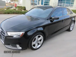 2017 Audi A3 Premium z VIN WAUAUGFF6H1044889, wystawiony jako Copart lot #58558465 z przebiegiem 98 831 mil mil oraz Tytuł czysty. Historia ofert i sprzedaży dostępna na DreamBid. Obrazek 2.