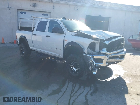 2019 Ram 2500 Tradesman with VIN 3C6UR5CJXKG596863, listed as a IAAI auction lot 41501007 with 64,518 mi miles. Bid and sale history available at carsss.com. Image 1.