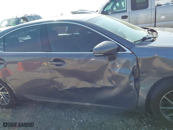 2016 Lexus ES 350 with VIN 58ABK1GG6GU006081, listed as a IAAI auction lot 41921222 with 198,668 mi miles. Bid and sale history available at carsss.com. Image 13.