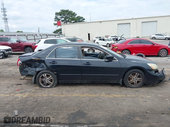 2006 Honda Accord EX-L z VIN 1HGCM56896A061279, wystawiony jako IAAI lot #42257108 z przebiegiem 398 000 mil mil oraz . Historia ofert i sprzedaży dostępna na DreamBid. Obrazek 13.