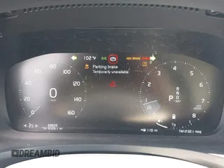 2022 Volvo S60 Momentum z VIN 7JRL12FZ1NG162991, wystawiony jako IAAI lot #42364000 z przebiegiem 69 626 mil mil oraz . Historia ofert i sprzedaży dostępna na DreamBid. Obrazek 7.