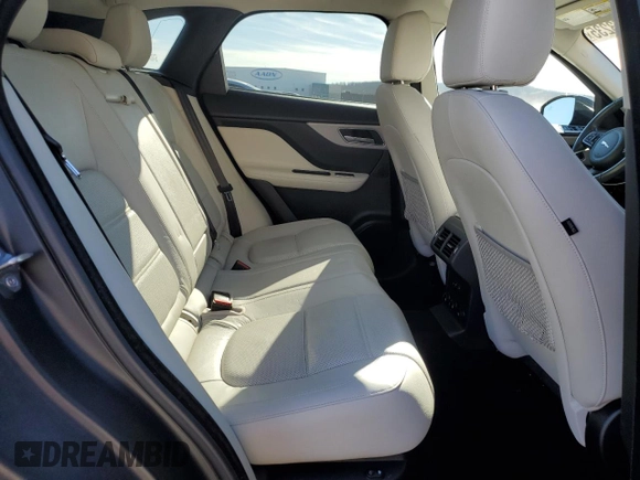 2017 Jaguar F-PACE 20d Prestige with VIN SADCK2BN1HA892569, listed as a Copart auction lot 87753235 with 34,695 mi miles and Salvage Title. Bid and sale history available at carsss.com. Image 11.