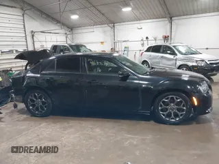 2016 Chrysler 300 with VIN 2C3CCAGG6GH287822, listed as a IAAI auction lot 41637637 with 125,604 mi miles. Bid and sale history available at carsss.com. Image 14.