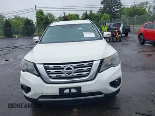 2017 Nissan Pathfinder SV with VIN 5N1DR2MN3HC625541, listed as a IAAI auction lot 42372722 with 225,329 mi miles and . Bid and sale history available at DreamBid. Image 12.