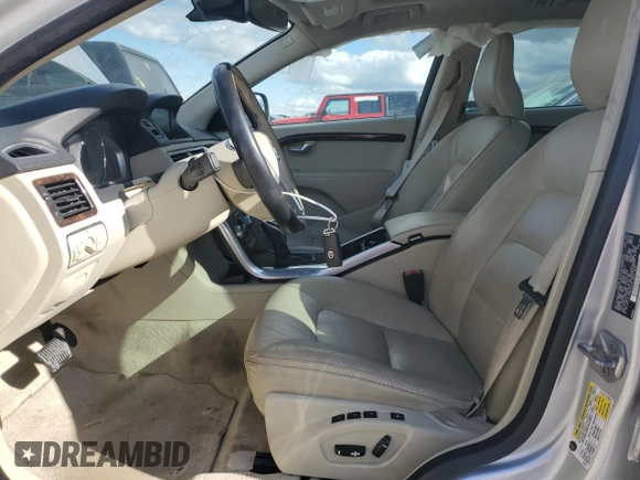 2015 Volvo XC70 T5 Drive-E Premier with VIN YV440MBK4F1220667, listed as a Copart auction lot 77652844 with 173,704 mi miles and Clean Title. Bid and sale history available at DreamBid. Image 7.