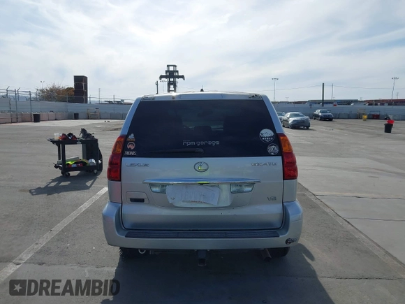 2007 Lexus GX 470 z VIN JTJBT20X970126650, wystawiony jako IAAI lot #42053295 z przebiegiem 235 740 mil mil oraz . Historia ofert i sprzedaży dostępna na DreamBid. Obrazek 16.