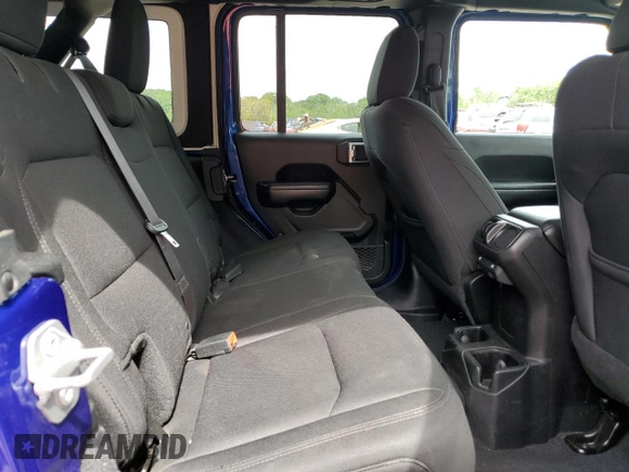 2018 Jeep Wrangler Unlimited Sport S with VIN 1C4HJXDN7JW252986, listed as a Copart auction lot 57256905 with 92,550 mi miles and Salvage title. Bid and sale history available at DreamBid. Image 10.
