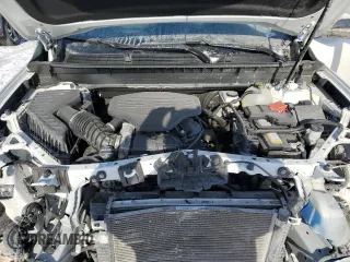 2022 GMC Acadia SLT with VIN 1GKKNMLS2NZ166509, listed as a Copart auction lot 42057605 with 29,233 mi miles and Salvage Title. Bid and sale history available at carsss.com. Image 12.