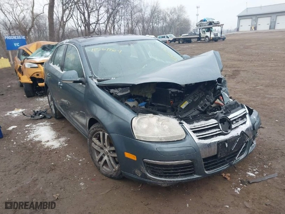 2006 Volkswagen Jetta Sedan 1.9L TDI with VIN 3VWST71K36M625648, listed as a IAAI auction lot 41561924 with 210,876 mi miles. Bid and sale history available at carsss.com. Image 1.
