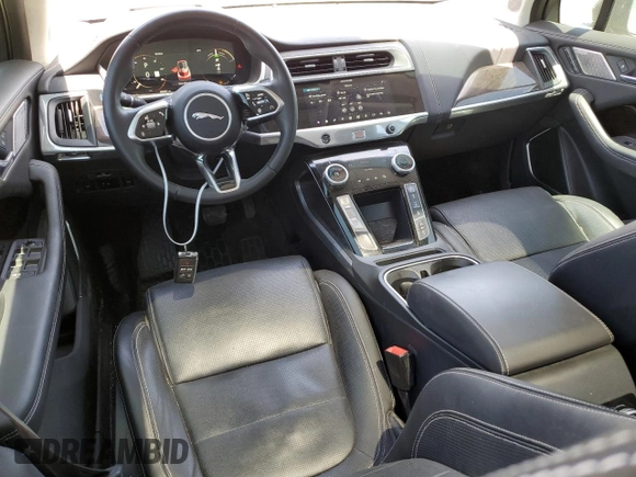 2019 Jaguar I-Pace HSE z VIN SADHD2S17K1F64208, wystawiony jako Copart lot #59028834 z przebiegiem 59 537 mil mil oraz Czysty tytuł • Clean title. Historia ofert i sprzedaży dostępna na DreamBid. Obrazek 8.