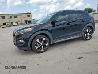 2017 Hyundai Tucson Sport z VIN KM8J33A22HU298502, wystawiony jako Copart lot #61541235 z przebiegiem 114 624 mil mil oraz Czysty tytuł • Clean title. Historia ofert i sprzedaży dostępna na DreamBid. Obrazek 1.