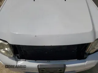 2012 Ford Escape XLT с VIN 1FMCU0DGXCKA23430, выставлен на аукционе Copart как лот 59546645 с пробегом 128 369 миль миль и Списание • Salvage title. История ставок и продаж доступна на DreamBid. Изображение 12.