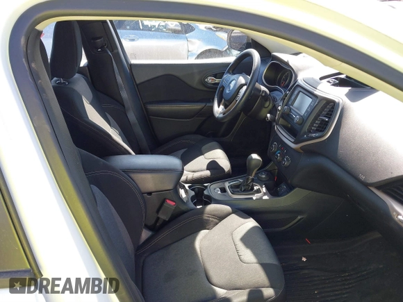 2016 Jeep Cherokee Sport with VIN 1C4PJMAS3GW306815, listed as a IAAI auction lot 41738271 with 50,627 mi miles and . Bid and sale history available at DreamBid. Image 5.
