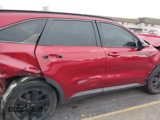 2021 Kia Sorento S with VIN 5XYRLDLC2MG005454, listed as a IAAI auction lot 41803821 with 81,894 mi miles and . Bid and sale history available at DreamBid. Image 17.