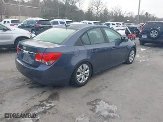 2013 Chevrolet Cruze LS with VIN 1G1PA5SG9D7211819, listed as a IAAI auction lot 41530462 with 75,555 mi miles. Bid and sale history available at carsss.com. Image 4.