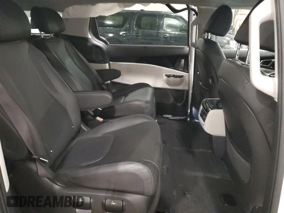 2023 Kia Carnival SX with VIN KNDNE5H35P6215786, listed as a Copart auction lot 89409995 with 34,924 mi miles and Salvage Title. Bid and sale history available at carsss.com. Image 11.