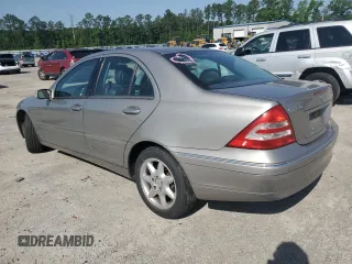 2004 Mercedes-Benz C 240 with VIN WDBRF61J64A547255, listed as a Copart auction lot 57028165 with 201,109 mi miles and Salvage title. Bid and sale history available at DreamBid. Image 2.