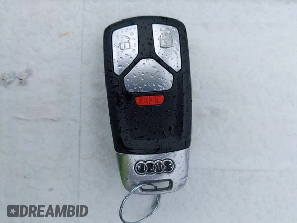 2017 Audi Q7 Premium Plus with VIN WA1LAAF78HD011055, listed as a IAAI auction lot 42509579 with 115,815 mi miles and . Bid and sale history available at DreamBid. Image 11.