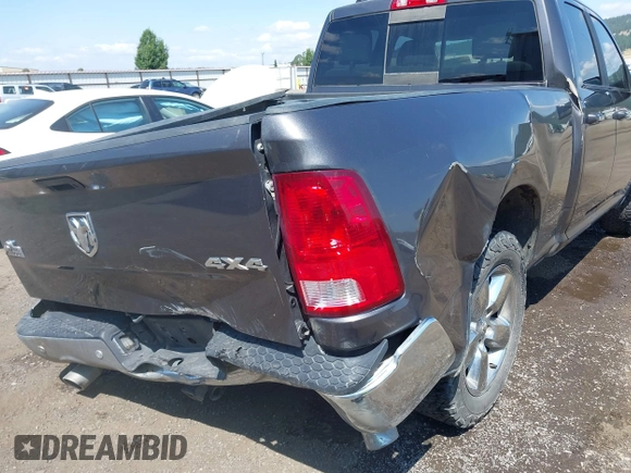 2018 Ram 1500 SLT z VIN 1C6RR7GM3JS230739, wystawiony jako IAAI lot #39968112 z przebiegiem 175 151 mil mil oraz . Historia ofert i sprzedaży dostępna na DreamBid. Obrazek 19.