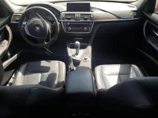 2013 BMW 3 Series 328i xDrive with VIN WBA3B3C51DF532714, listed as a Copart auction lot 57854735 with 140,650 mi miles and Salvage title. Bid and sale history available at DreamBid. Image 8.