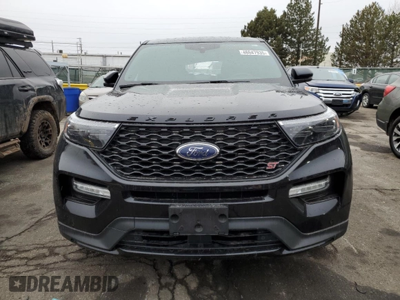 2022 Ford Explorer ST with VIN 1FM5K8GC2NGA38791, listed as a Copart auction lot 46947935 with 31,821 mi miles and Salvage Title. Bid and sale history available at carsss.com. Image 5.