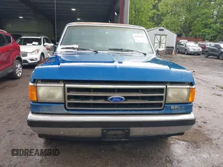 1990 Ford F-150 z VIN 1FTEF15N5LNB22374, wystawiony jako IAAI lot #42443032 z przebiegiem 97 868 mil mil oraz . Historia ofert i sprzedaży dostępna na DreamBid. Obrazek 12.