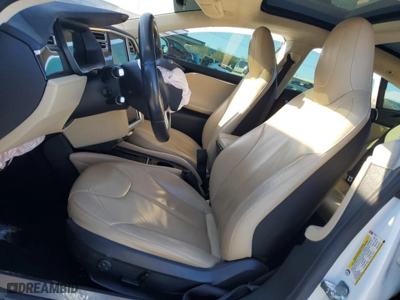 2014 Tesla Model S P85D with VIN 5YJSA1H28EFP68397, listed as a Copart auction lot 83464964 with 76,716 mi miles and Salvage Title. Bid and sale history available at carsss.com. Image 7.