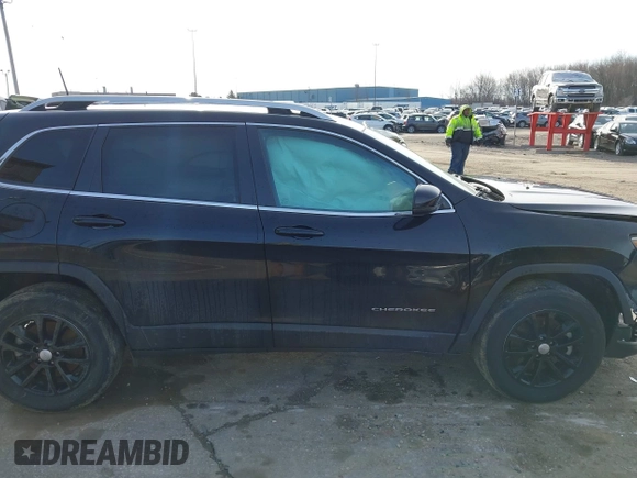 2021 Jeep Cherokee Latitude Lux with VIN 1C4PJMMX1MD216254, listed as a IAAI auction lot 41947214 with 35,445 mi miles and . Bid and sale history available at DreamBid. Image 13.