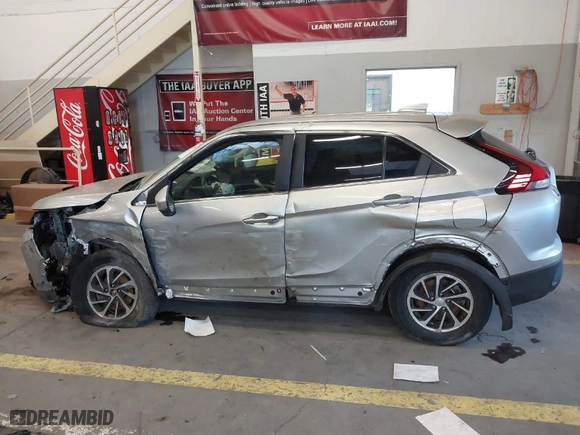 2023 Mitsubishi Eclipse Cross ES with VIN JA4ATUAA6PZ003818, listed as a IAAI auction lot 41675530 with 43,470 mi miles. Bid and sale history available at carsss.com. Image 14.