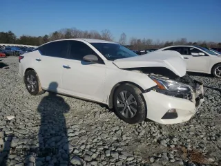2019 Nissan Altima 2.5 S with VIN 1N4BL4BW8KC258850, listed as a Copart auction lot 46650425 with 151,014 mi miles and Salvage Title. Bid and sale history available at carsss.com. Image 4.