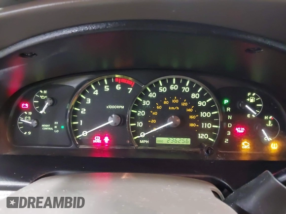 2005 Toyota Sequoia SR5 with VIN 5TDBT44A85S245126, listed as a IAAI auction lot 41559596 with 236,256 mi miles and . Bid and sale history available at DreamBid. Image 16.
