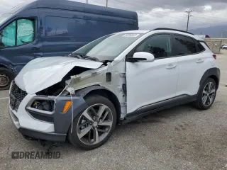 2020 Hyundai Kona Limited with VIN KM8K33A52LU408620, listed as a Copart auction lot 49206055 with 29,174 mi miles and Salvage Title. Bid and sale history available at carsss.com. Image 1.
