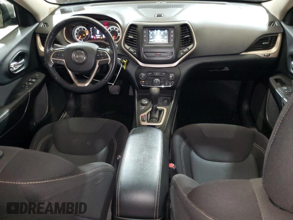 2016 Jeep Cherokee Latitude z VIN 1C4PJMCB4GW270663, wystawiony jako Copart lot #62411505 z przebiegiem 109 787 mil mil oraz Szkoda całkowita • Salvage title. Historia ofert i sprzedaży dostępna na DreamBid. Obrazek 8.