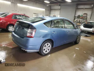 2005 Toyota Prius with VIN JTDKB20U453037043, listed as a Copart auction lot 49163245 with 185,676 mi miles and Salvage Title. Bid and sale history available at carsss.com. Image 3.