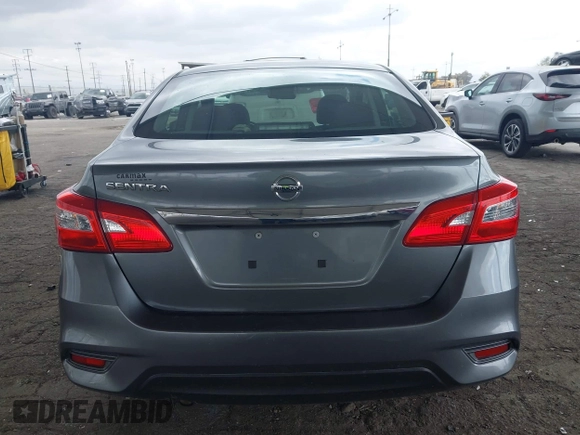2018 Nissan Sentra S with VIN 3N1AB7AP6JY261050, listed as a IAAI auction lot 41910814 with 70,627 mi miles. Bid and sale history available at carsss.com. Image 17.