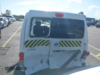 2017 Nissan NV200 S с VIN 3N6CM0KN5HK696818, выставлен на аукционе IAAI как лот 40334418 с пробегом 219 841 миль миль и . История ставок и продаж доступна на DreamBid. Изображение 17.