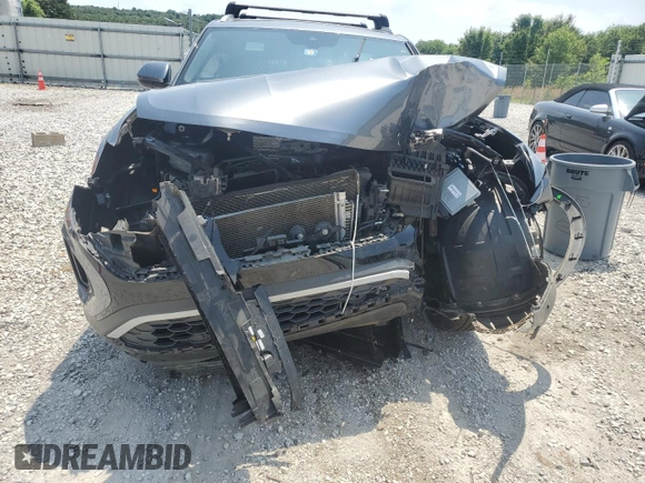 2024 Volkswagen Atlas SE z VIN 1V2JE2CA2RC211345, wystawiony jako Copart lot #58264535 z przebiegiem 48 905 mil mil oraz Szkoda całkowita • Salvage title. Historia ofert i sprzedaży dostępna na DreamBid. Obrazek 5.