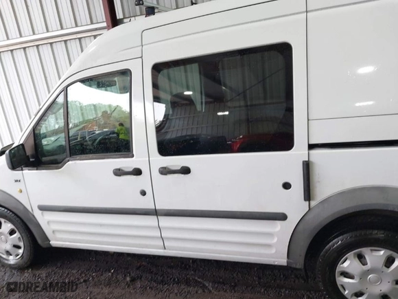 2013 Ford Transit Connect XLT with VIN NM0LS6BNXDT176283, listed as a IAAI auction lot 41659490 with 135,702 mi miles. Bid and sale history available at carsss.com. Image 14.