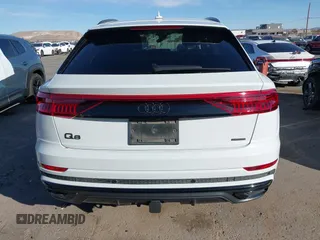 2021 Audi Q8 Premium Plus z VIN WA1EVAF12MD032227, wystawiony jako IAAI lot #41193948 z przebiegiem Nie podano mil oraz . Historia ofert i sprzedaży dostępna na DreamBid. Obrazek 17.